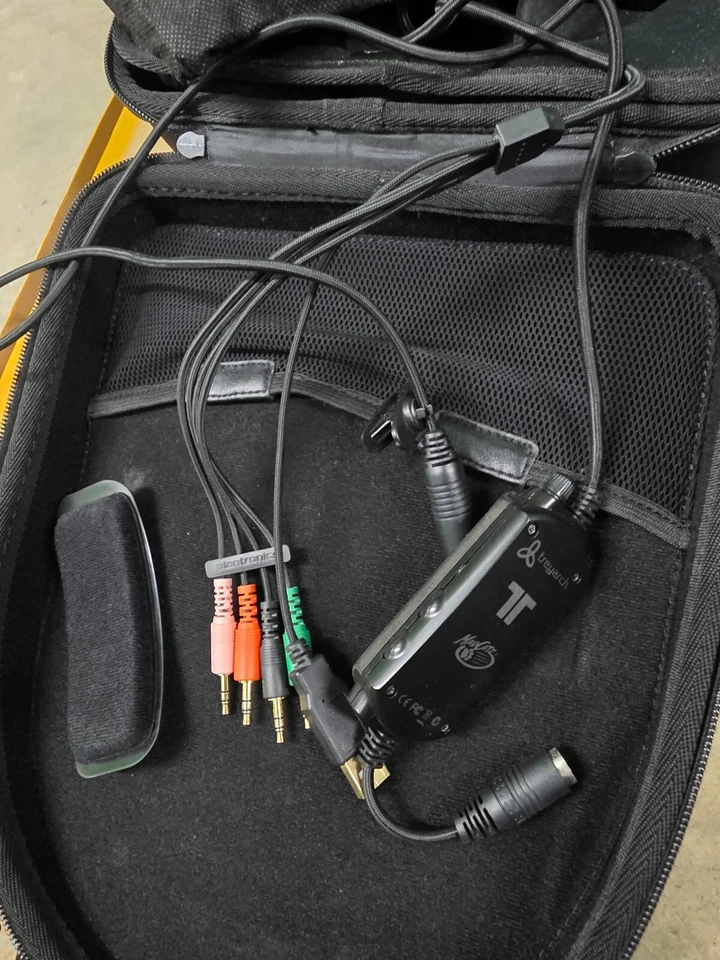 Tritton 5.1 Surround Sound Headset – Call of Duty Black Ops Limited Edition - Immagine 4 di 4