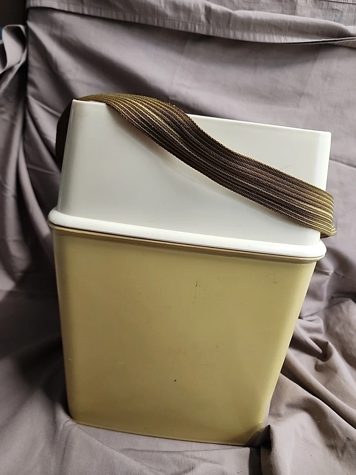 Винтажный набор таффелей для пикника Husqvarna полные тарелки чашки чаши - Изображение 3 из 4