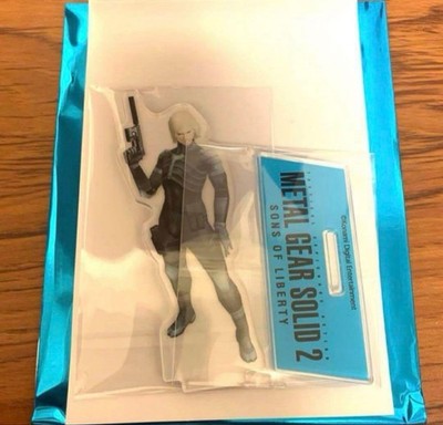METAL GEAR SOLID 2 Trading Acrylic Stand Raiden