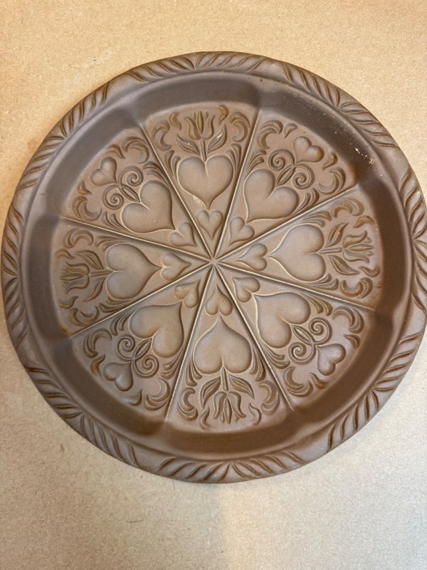 Hartstone Pottery USA Pie Plate Hearts Swirls Baker Stoneware