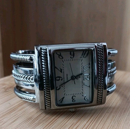 Premier Designs Watch Women 31mm Silver Tone Open Cuff Band New Battery,works.