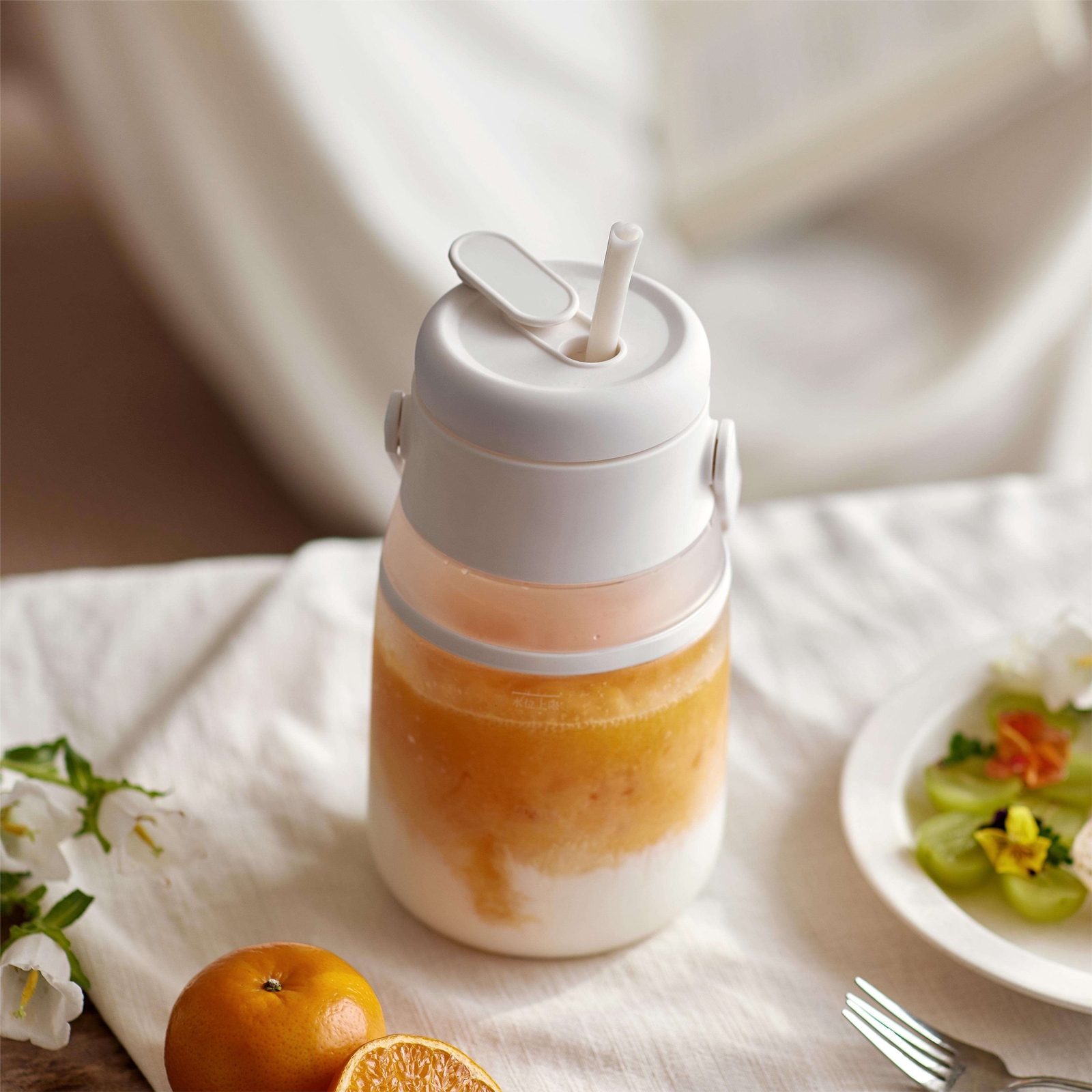 Olayks Electric Juicer Water Bottle Fruit Blender Mixer Portable Rechargeable AU