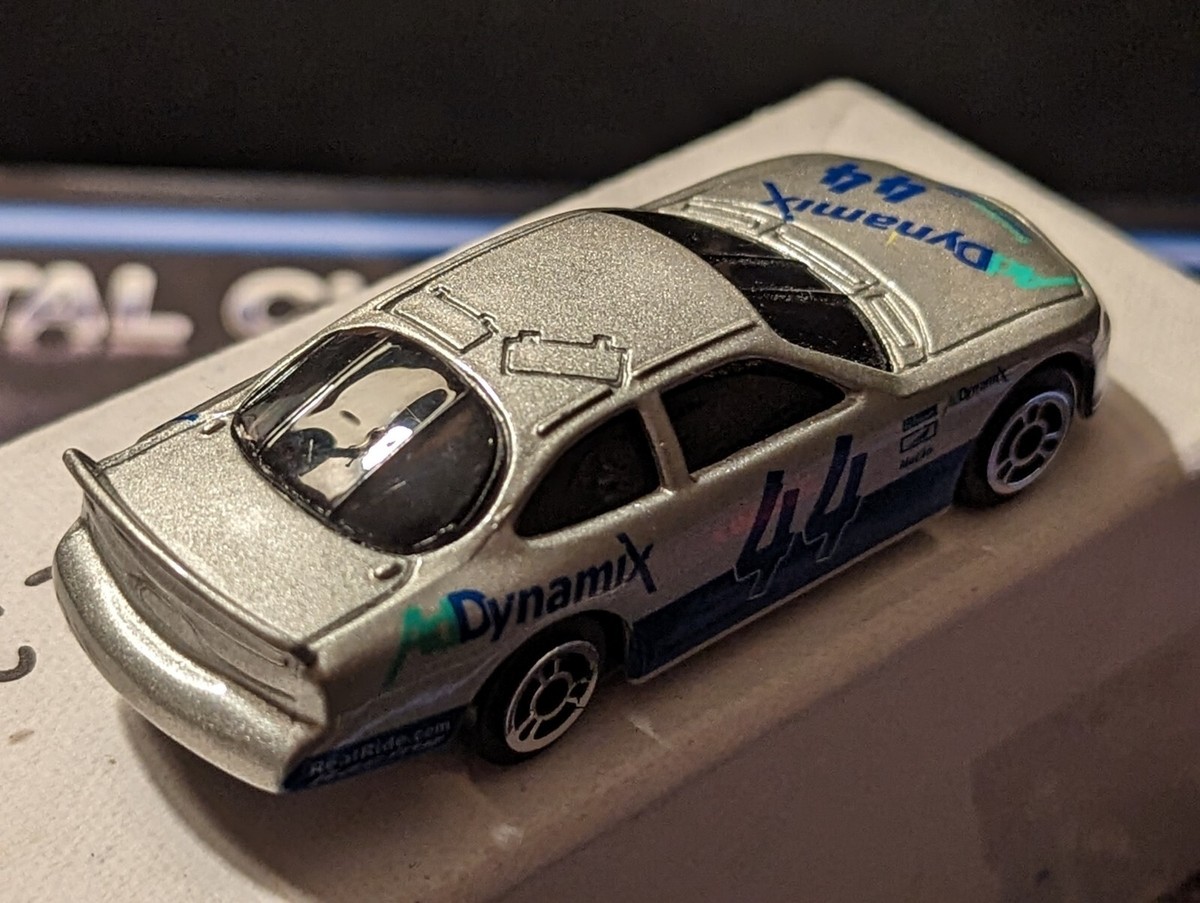 STUNNING FORD TAURUS NO. 44 AD DYNAMIX 'REAL RIDE RACING' STOCK