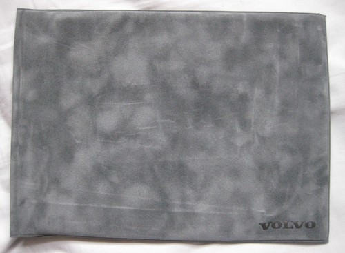 2006 Volvo Owner's Handbook Wallet - Picture 2 of 3