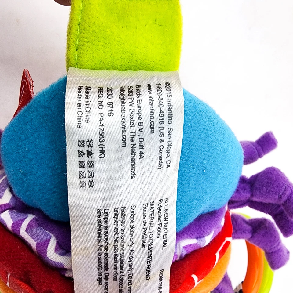 Cochecito de cuna Infantino Hug and Tug Bug Caterpillar juguete musical de peluche 2014 Foto 4 de 4