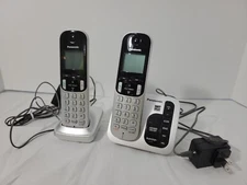 Panasonic Home Phone (2) Handset Digital Answering System Model KX-TGC220