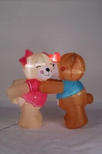 LEADZM 4ft 5 light strings, inflatable kissing bear, Valentine's Day