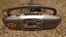 Aiwa Portable Am/Fm digital Tuner Casette Tape/ used but in great condition