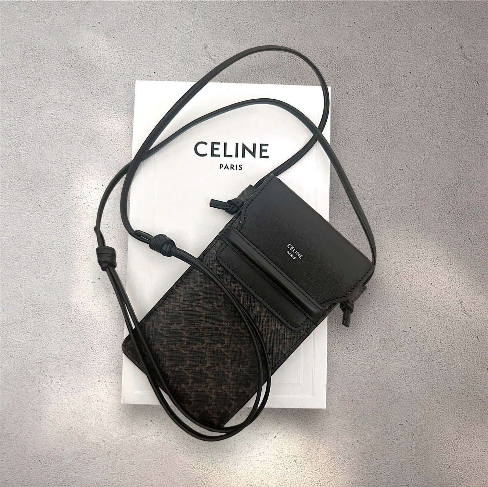 Celine Homme Triomphe Phone Bag, NIB, Retail $690