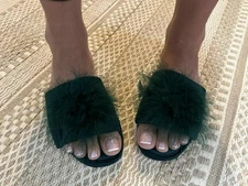 I.N.C. International Concepts Satin Pom Slide Boxed Slippers Women's S (5-6)