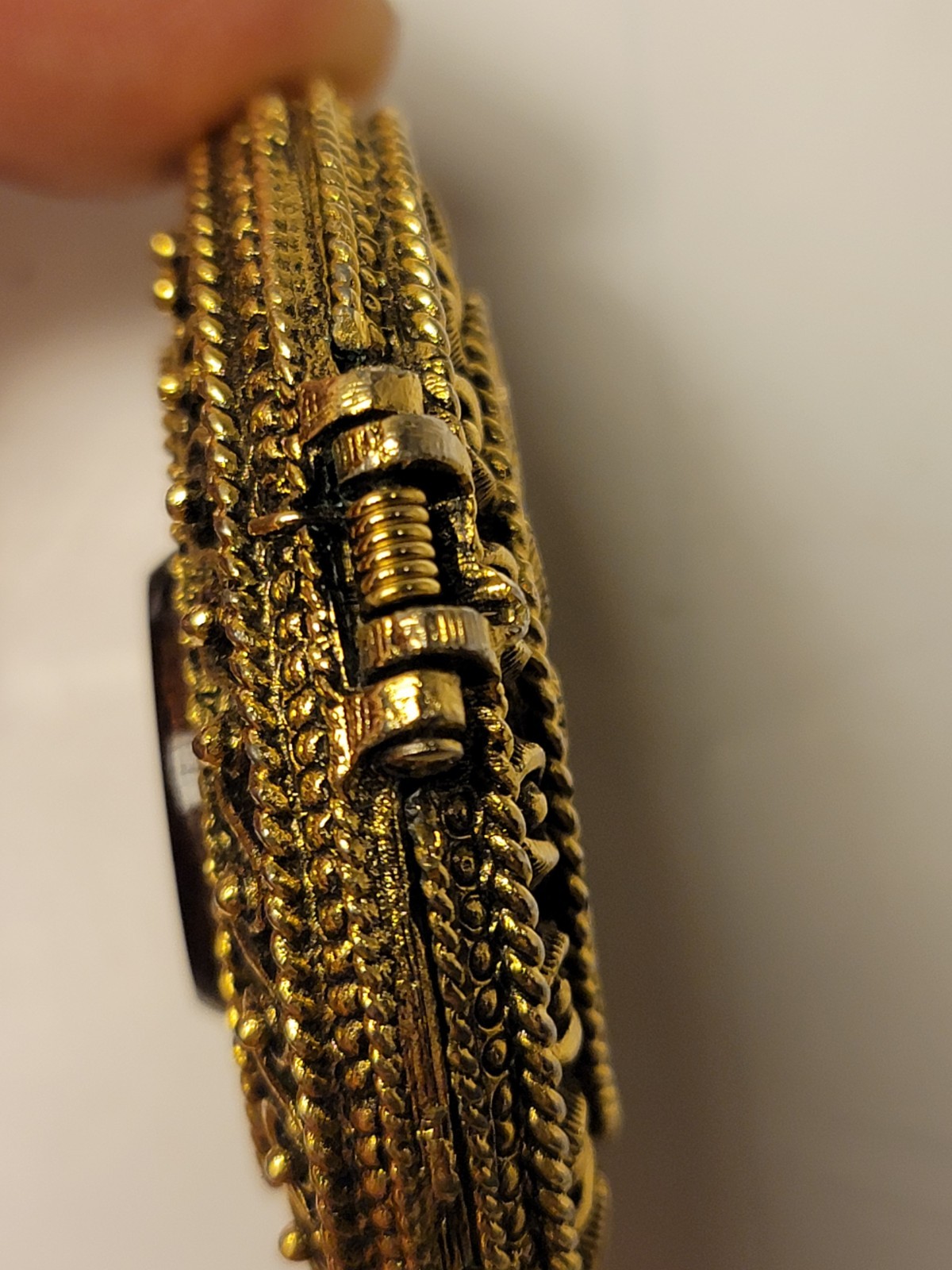 vintage 1970s Max Factor solid perfume cameo lock… - image 3