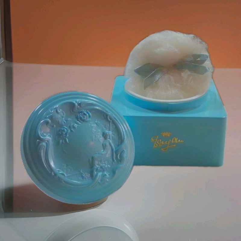 Evyan Most Precious Dusting Powder Blue Vanity Display Piece Powder Puff VTG
