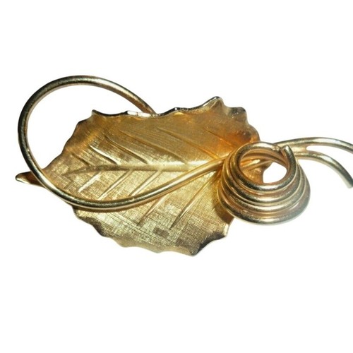Vintage Gold Tone Leaf Brooch Textured Brushed Metal Swirl Pin Jewelry
