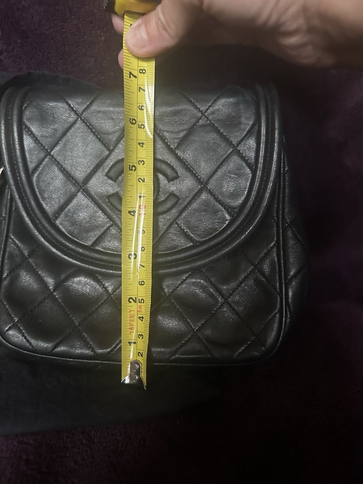 CHANEL Vintage Diamond CC Round Flap Bag Lambskin Small image 8
