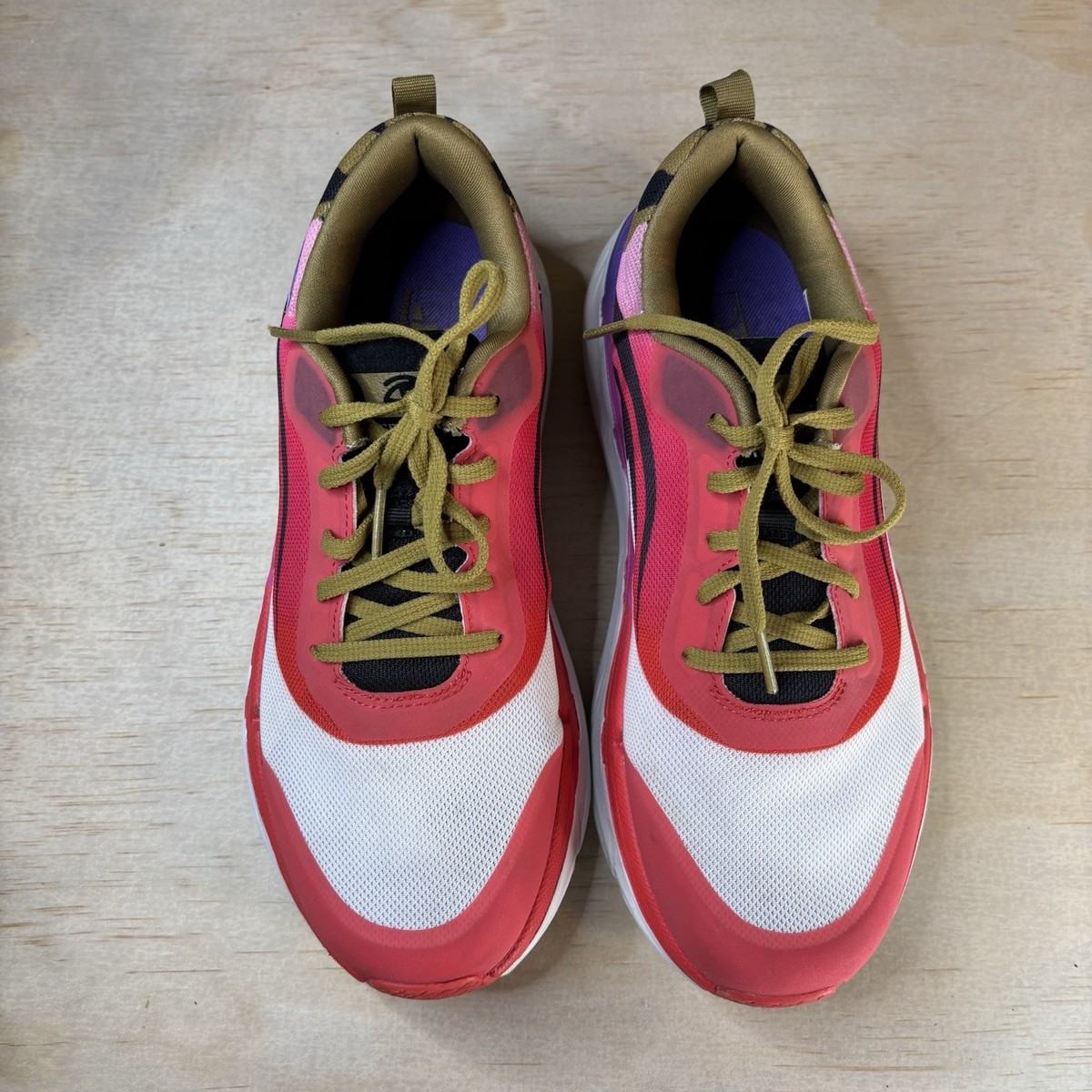 SKECHERS X KANSAI YAMAMOTO Limited-Edition Sneaker Max Cushion