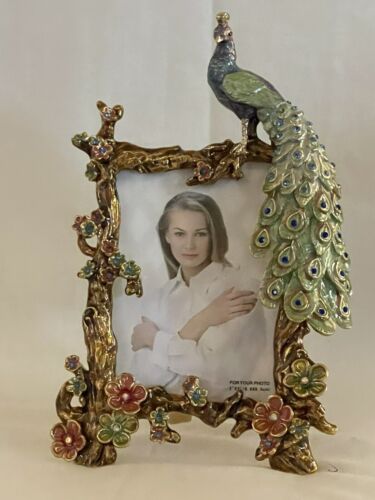 Ciel Collectables Peacock Picture Frame. Hand Set Swarovski Crystals - Picture 7 of 17