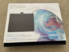 Wacom Black Small Intuos Art Pen and Touch Tablet CTH490