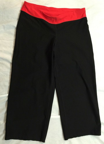 XERSION WOMENS YOGA FITNESS CAPRIS 