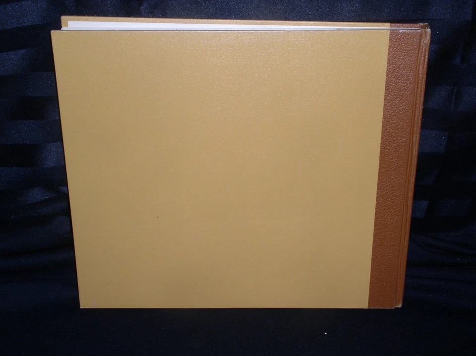 Historia Grafica Del Ejercito Mexicano;by Carlos Neve~1967, 1st Ltd Ed. 547/1000 - Image 2 of 4