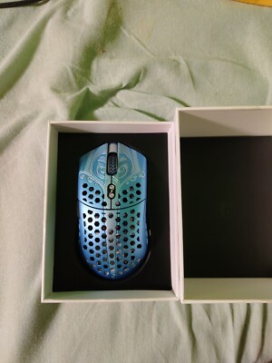Finalmouse Starlight-12 Poseidon Gaming Maus - Small