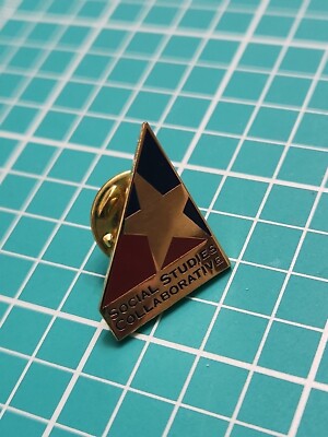 Vtg Social Studies Collaborative Gold Tone Lapel Pin 
