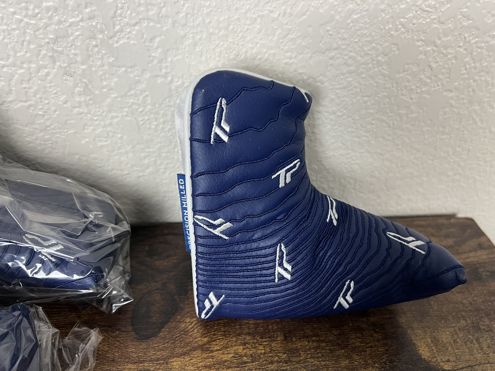 NEW TaylorMade Golf TP Hydroblast PUTTER HEADCOVER Tour Preferred Blade