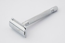 Pearl Double Edge safety Razor for Men SS-01 Chrome finish Close Comb type
