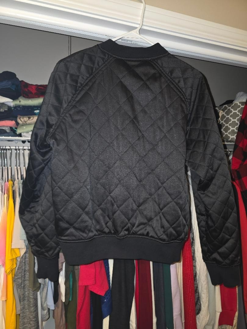 express black basic jacket, size medium, in good … - image 6