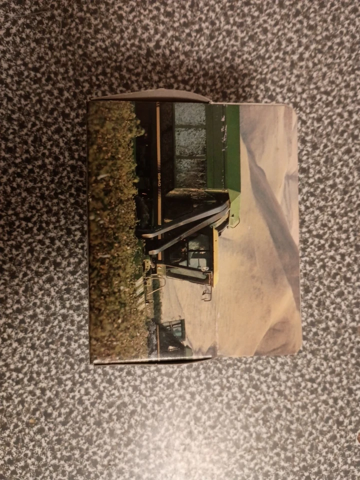 NEW/SEALED Ertl 1/80 Scale John Deere Cotton Picker Tractor Diecast 1992 - Image 2 of 3