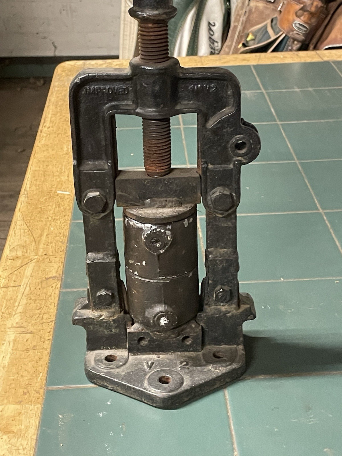 Antique Gutty Golf Ball Cast Iron Press With Mould V2 Model British Made C1900s