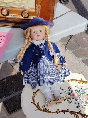 Poupée _ Tête en Porcelaine - Photo 1/4