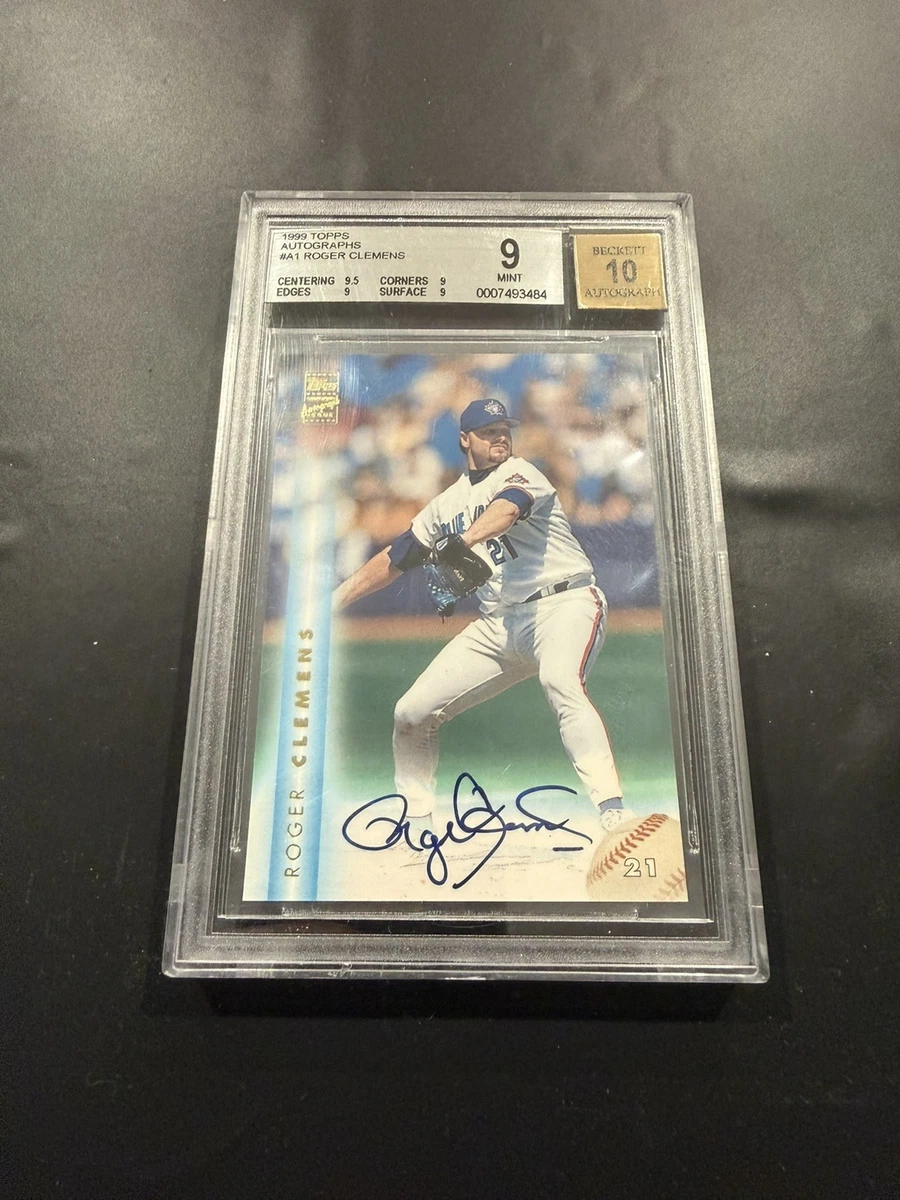 Topps Roger Clemens Baseball Autographed Sports Trading Cards