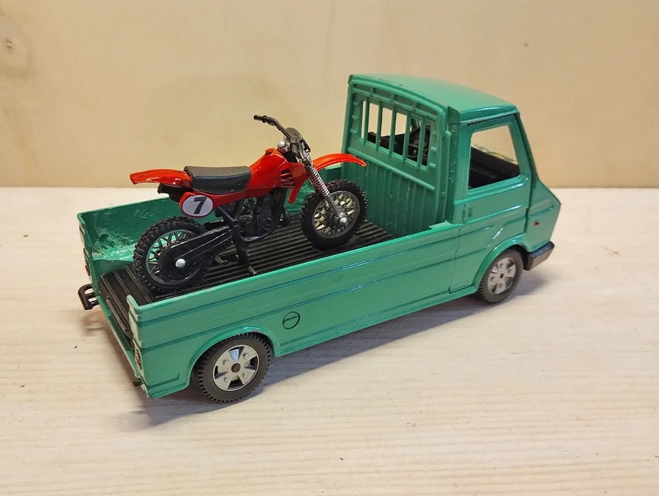FIAT 242 TRASPORTO MOTO - MEBETOYS 1/25 - Immagine 3 di 4