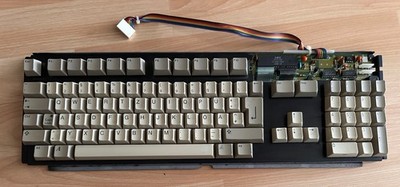 SAMSUNG Keyboard For AMIGA 500/A500+ LED Red Green, Tested #13 26