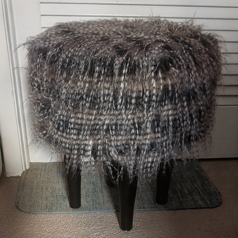 Round Gray Faux Fur Ottoman with Black Legs Modern Solid Living Room Footstool