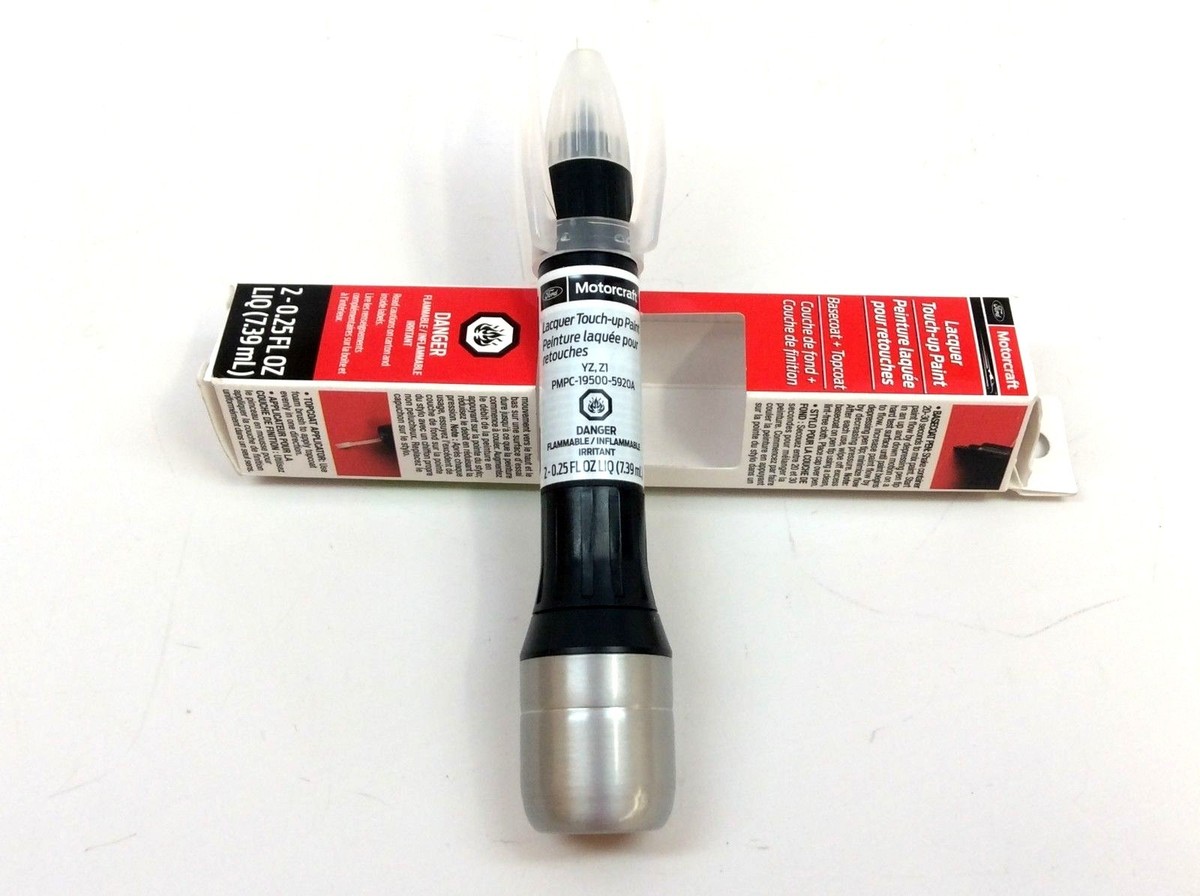 Ford Motorcraft Oxford White 4 in 1 Lacquer Touch-Up Paint 5920A