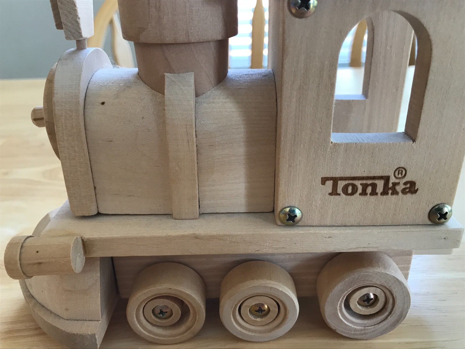 Tonka Toy Wooden Steam Engine Locomotive Train Moving Wheels Light Pine