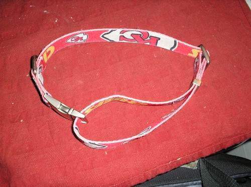 Kansas City Chiefs COLLAR Large Pro Football Fan Game Gear NFL Shop Team Dog L - Picture 2 of 2