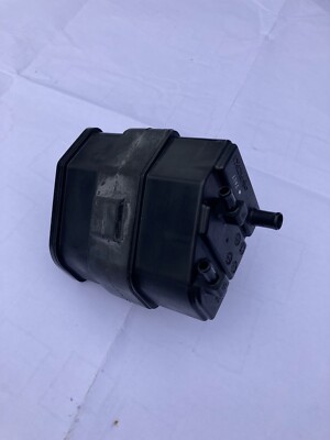 SUZUKI GSXR 1000 17 18 19 L7 L8 L9 EVAP KANISTER ANTHRAZIT 1856004k00