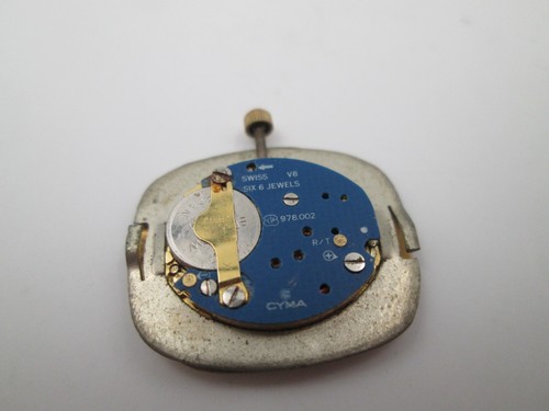 Esfera reloj pulsera mujer Cyma. Mecanismo cuarzo. Dial dorado. Suiza. 1980 - Imagen 4 de 4