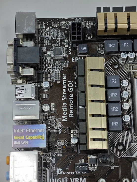 ASUS Z97-A Motherboard - für Teile, Nein Zubehör, Spuren Der Verwendung - Bild 2 von 4