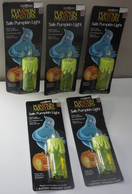 Lot of 5 - Vintage Halloween Pumpkin Masters Safe Pumpkin Light NOS
