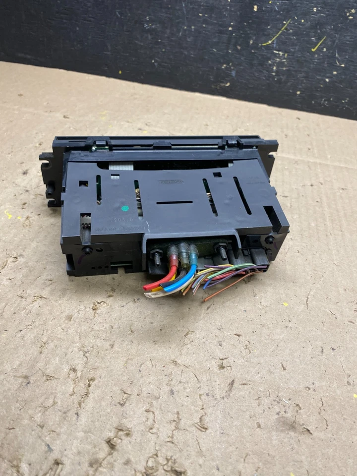 Ford Crown Victoria Marquis 2003 a 2011 aire acondicionado calefacción climatización U5037 DG Foto 4 de 4