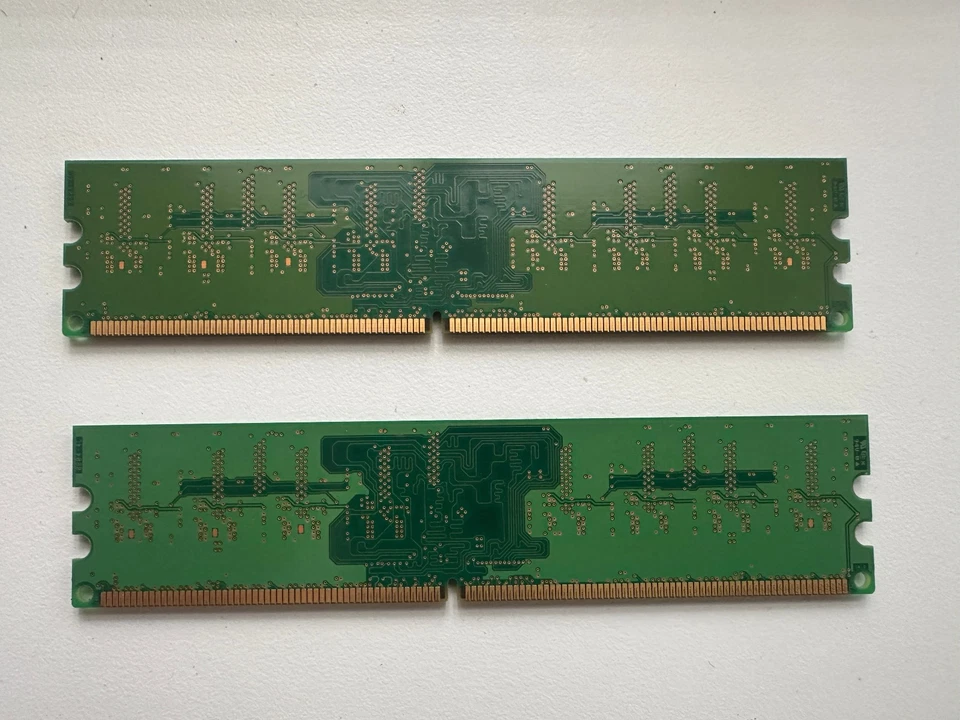 Hynix 2GB (2 x 1GB) 1Rx8 PC2-5300U 555 Desktop RAM HYMP112U64CP8-Y5 AB - Image 2 of 3