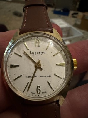 Vintage Lucerne De Luxe Swiss Made Manual Wind Gold Tone Watch Brown Leather