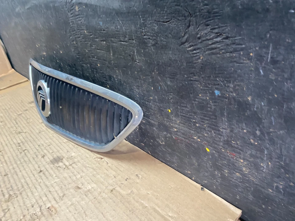 Parrilla superior delantera Mercury Sable 2000 a 2003 s5658 DG Foto 2 de 4