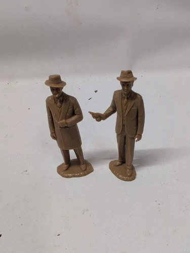Marx 54mm Reissue Untouchables Al Capone and Elliot Ness Character Figures