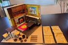 Vintage Barbie Mountain Ski Cabin Pop-Up Playset Mattel 1972 Excellent Condition