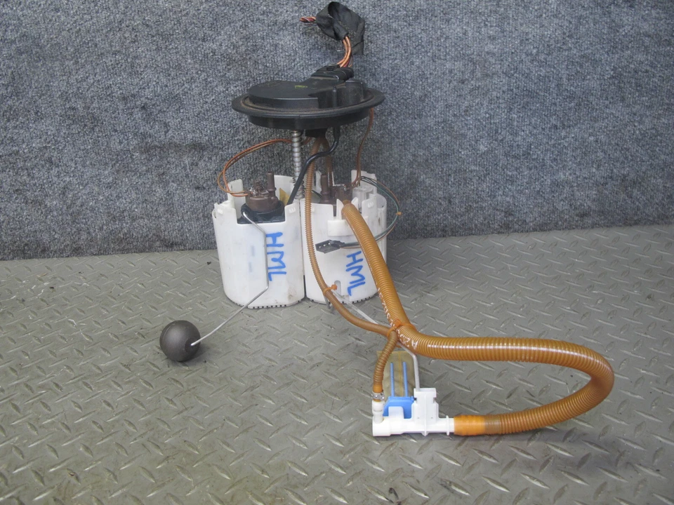 07-11 MERCEDES W164 ML63 AMG M156 FUEL PUMP & SENDING UNIT SET OEM - Image 3 of 4