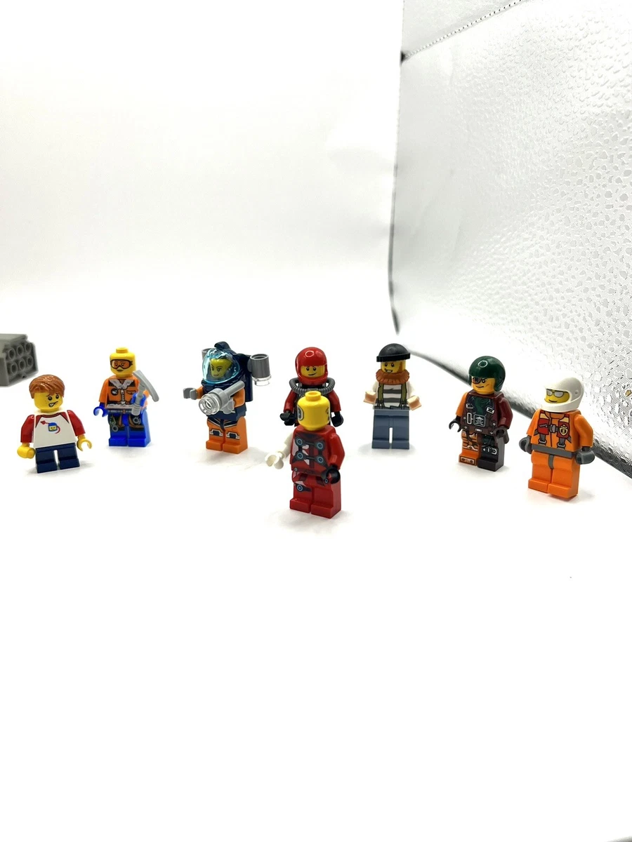 LEGO LOT FUN minifigures Mixed themes M 17 eBay